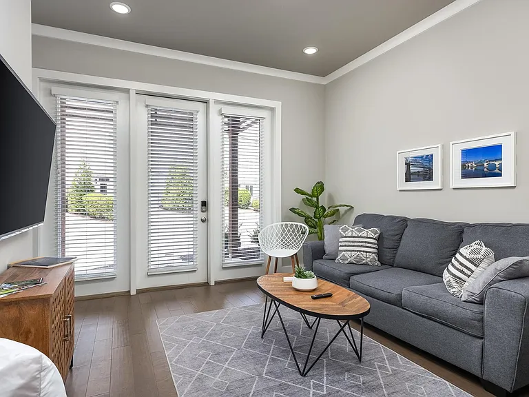 3059 Stelmo Ave — Photo 12