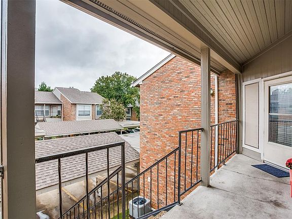 3rd image of 401 Pebble Way APT 234