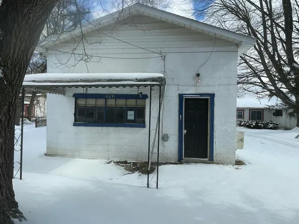 11231 Wahrman St, Romulus, MI 48174