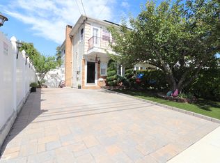 309 Bedford Ave, Staten Island, NY