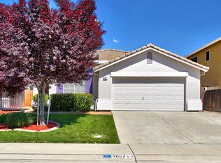 9067 Ducks Pond Way, Elk Grove, CA 95758