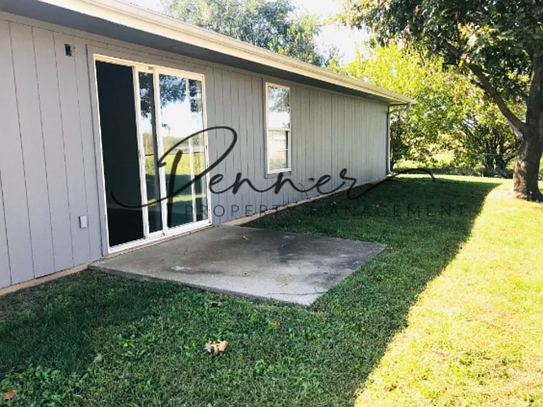 500B NE Austin St — Photo 12