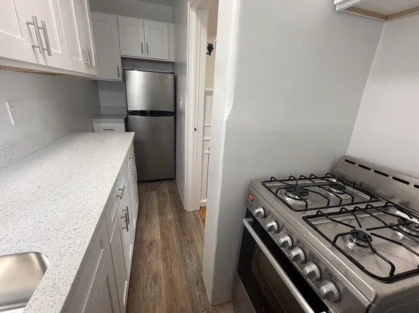 (undisclosed Address), Baldwin, NY 11510