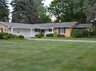 8503 Wiese Rd, Brecksville, OH 44141
