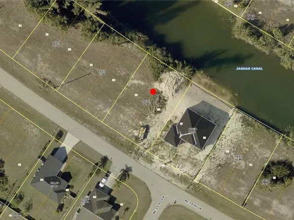 2019 NE 20th Ct, Cape Coral, FL 33909
