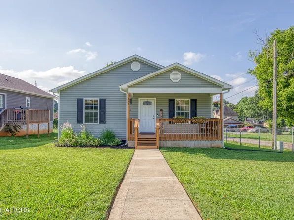 524 Midlake Dr, Knoxville, TN 37918