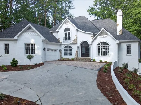 605 Oak Valley Blvd, Advance, NC 27006