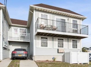6006 Beach Front Rd, Arverne, NY 11692