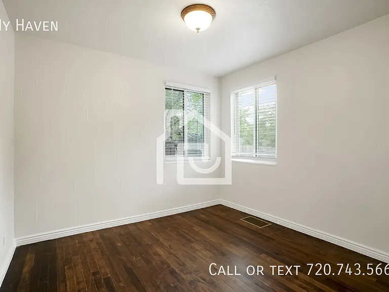 785 Quebec St — Photo 8