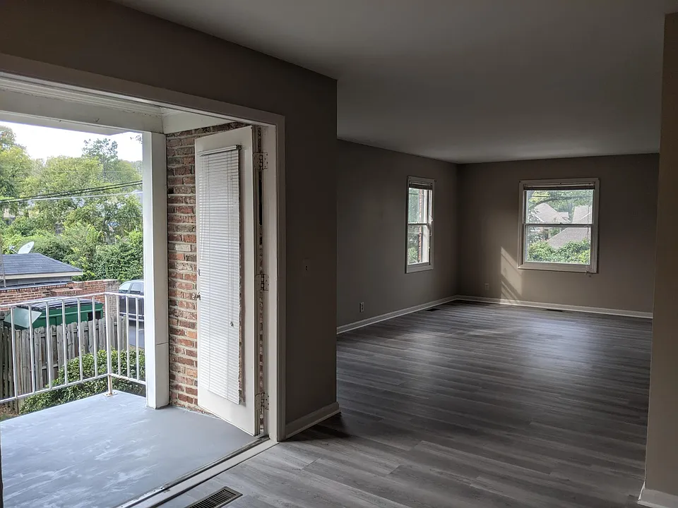 5025 Hillsboro Pike #14T