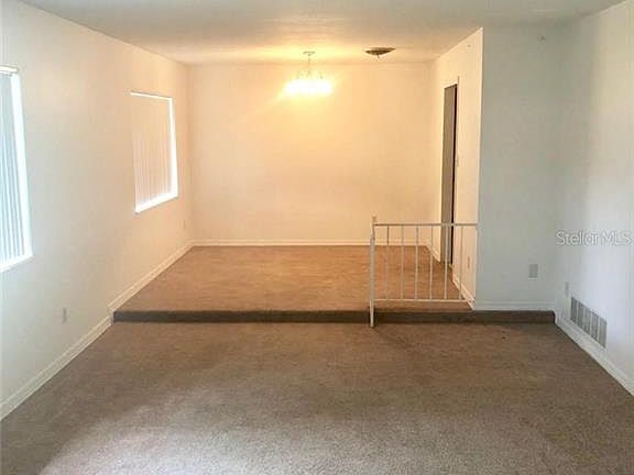 3rd image of 622 Saint Dunstan Way