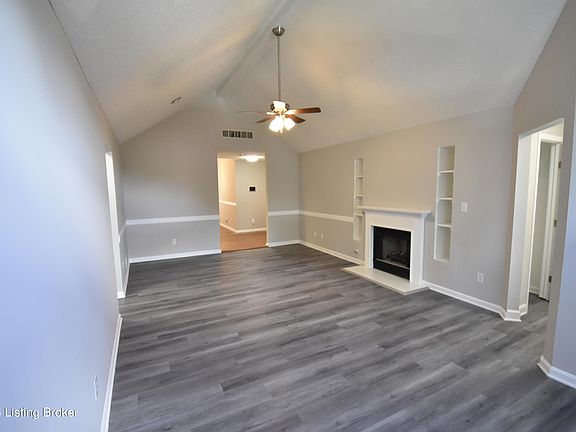 5th image of 10306 Vantage Rd