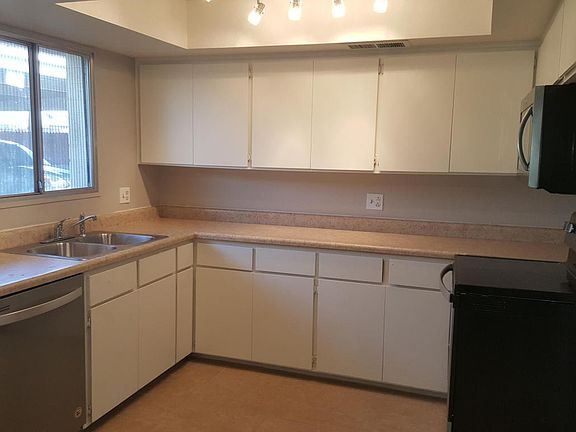 2nd image of 13021 N 113th Ave Unit K