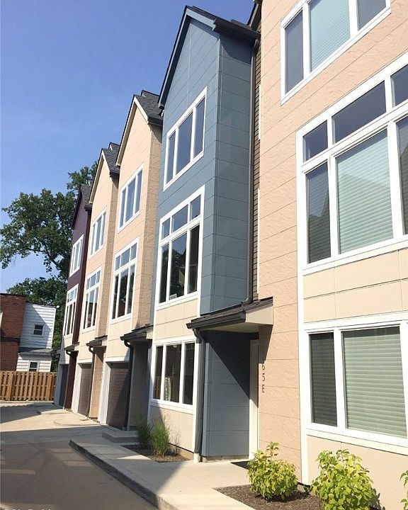 1st image of 1565D E 118th St