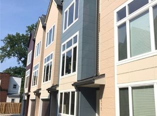 1565C E 118th St, Cleveland, OH 44106