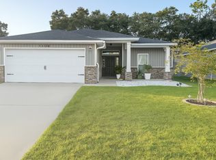 5109 Peach Dr, Pace, FL 32571