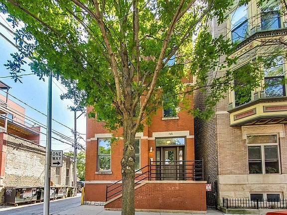 2nd image of 745 N Wolcott Ave #5