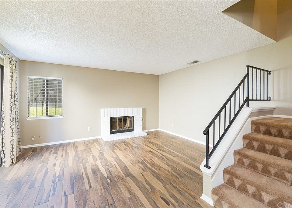 1st image of 1330 Stonegate Ln