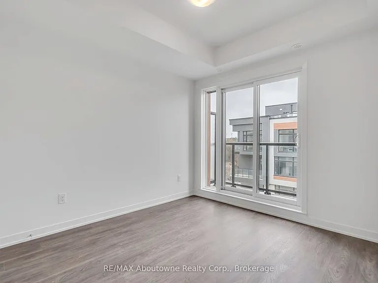 2 Steckley House Ln #Townhouse 923 — Photo 19