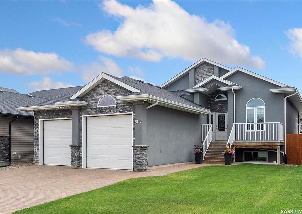 1st image of 607 Werschner Cres