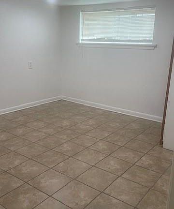 5th image of 640 N Saint Patrick St APT C