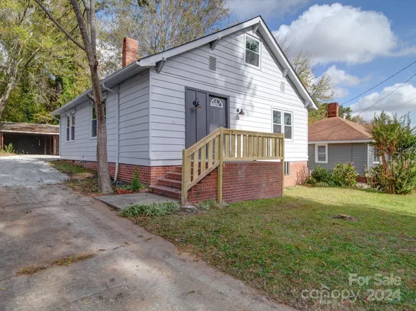 440 Cherry St, Wadesboro, NC 28170