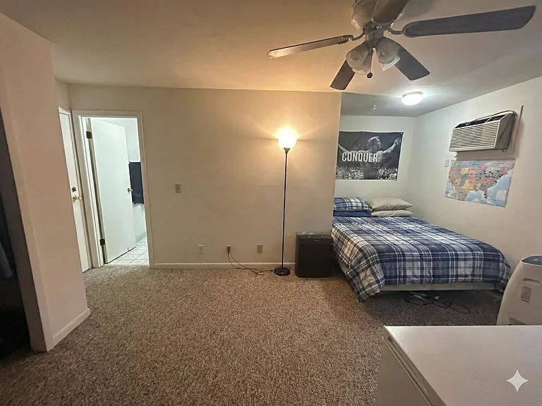 134 E Johnson St #305 — Photo 10