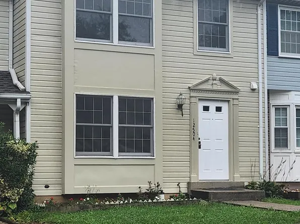 12504 Willow Spring Cir, Germantown, MD 20874