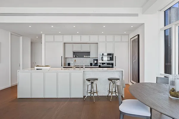 Rented by Corcoran | media 16