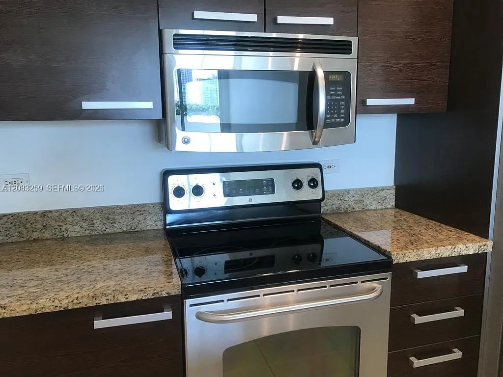 Nordica Condo — Photo 4