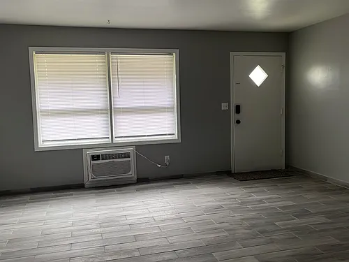 1724 Joppa Ave #2 Photo 1