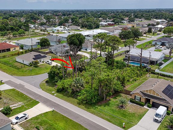 4th image of 1802 SW Diamond Street