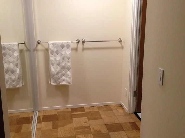 36 Surrey Ln — Photo 14