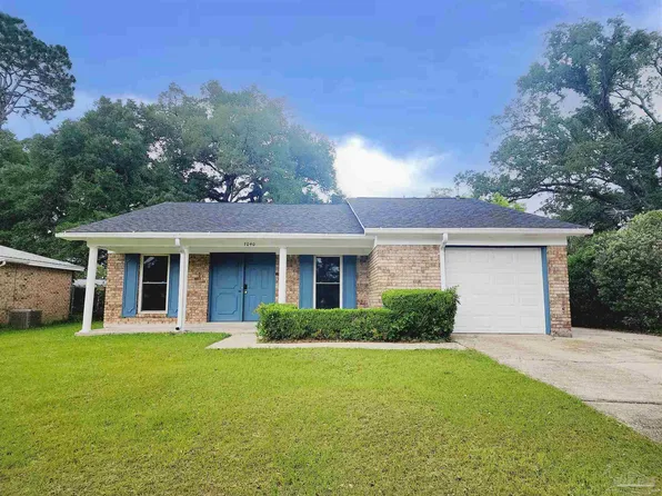 7040 Santa Barbara St, Pensacola, FL 32526