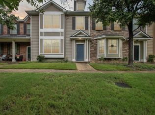 2202 Sandshell St, Bedford, TX 76021