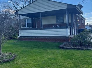 625 Hyatt Ave, Campbell, OH
