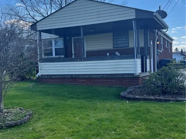 625 Hyatt Ave, Campbell, OH 44405