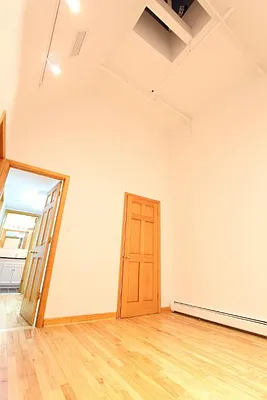 Rented by Level Group | media 10