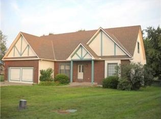 641 NE Reed Xing, Lees Summit, MO 64086