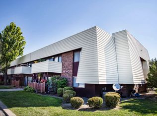 2625-2637 Navarre Ave, Oregon, OH 43616