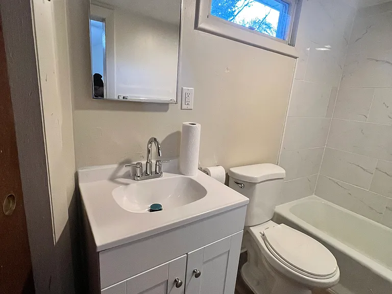 165 Glendale Ave #1 — Photo 14