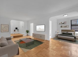 8 Gramercy Park S #3C, New York, NY 10003