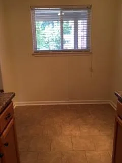 276 White Bridge Pike — Photo 3
