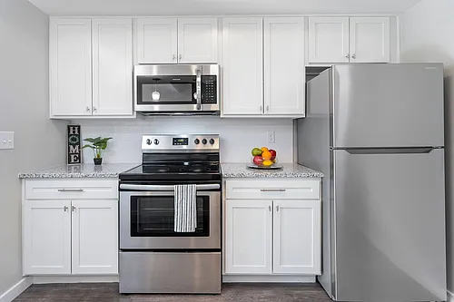 Demorest Townhomes Photo 1