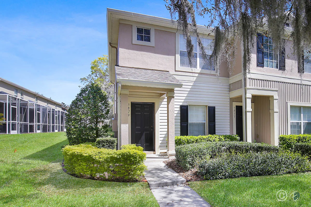 5879 Fishhawk Ridge Dr | FishHawk Ranch — Photo 1