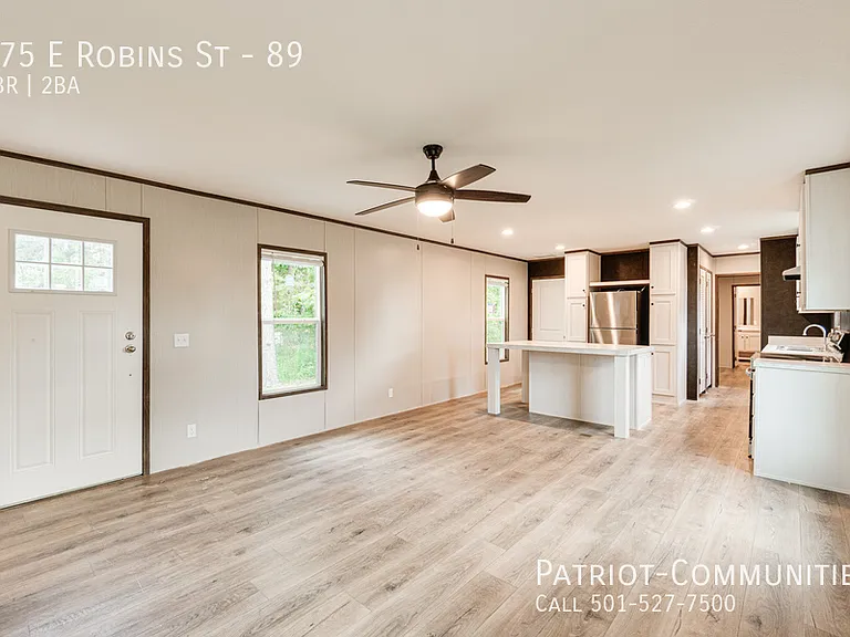 475 E Robins St #89 — Photo 3