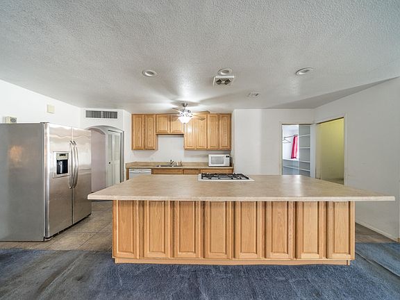 5th image of 3345 W Larkspur Dr