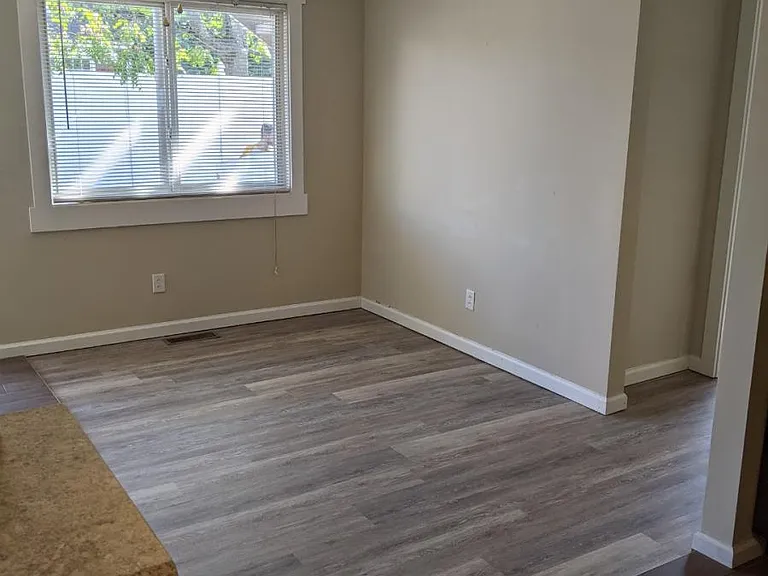 1118 9th Ave #1 — Photo 26