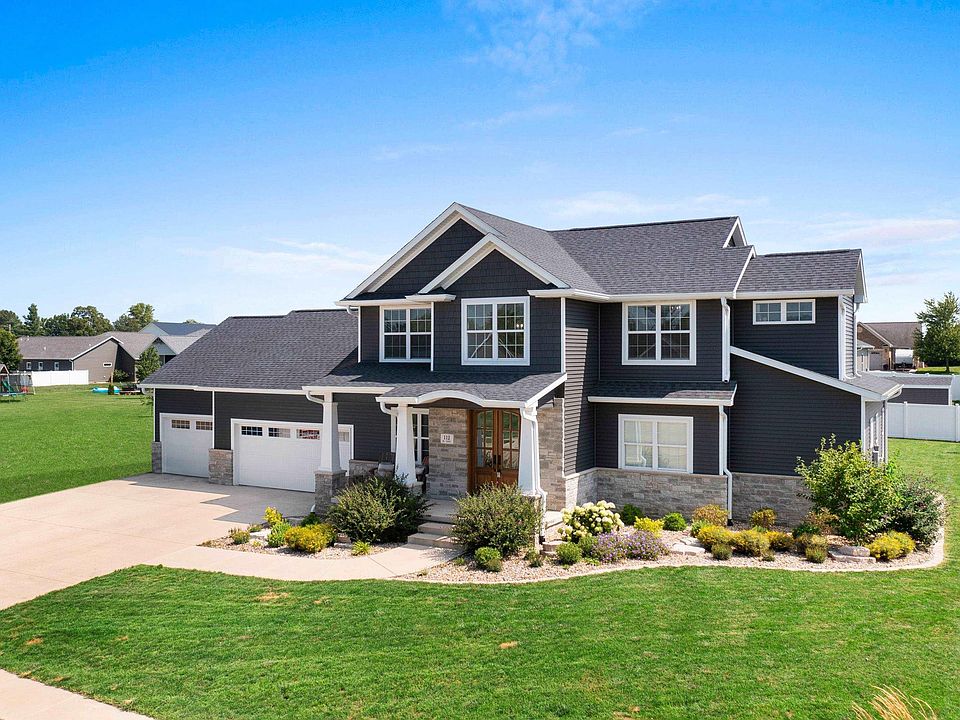 112 E Lee St, Tremont, IL 61568 Zillow