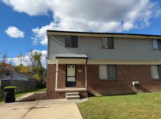 1933 Marlowe St, Canton, MI 48187